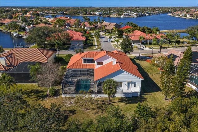 5611 E LONGBOAT BOULEVARD, Tampa, FL 33615