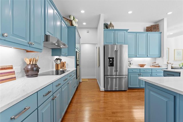 5611 E LONGBOAT BOULEVARD, Tampa, FL 33615