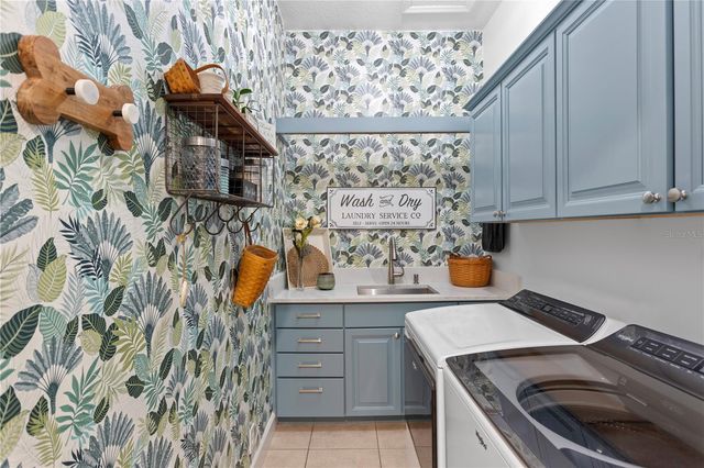 5611 E LONGBOAT BOULEVARD, Tampa, FL 33615