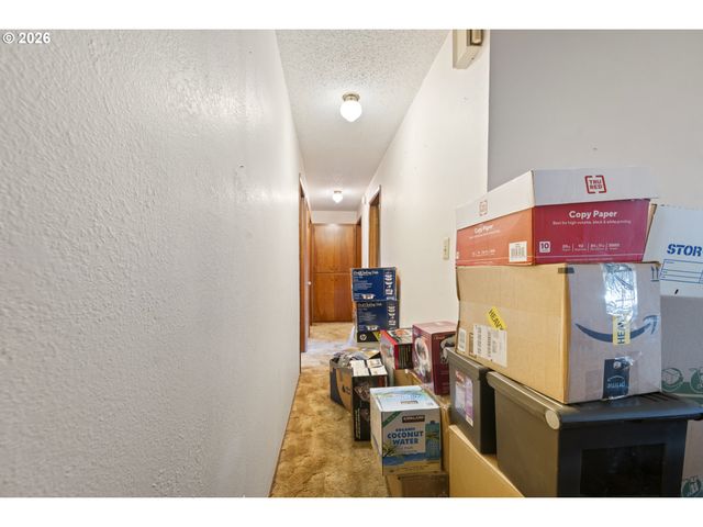 1309 Hawthorne Ave, Reedsport, OR 97467