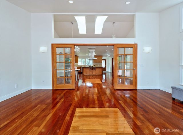 17823 145th Avenue SE, Renton, WA 98058