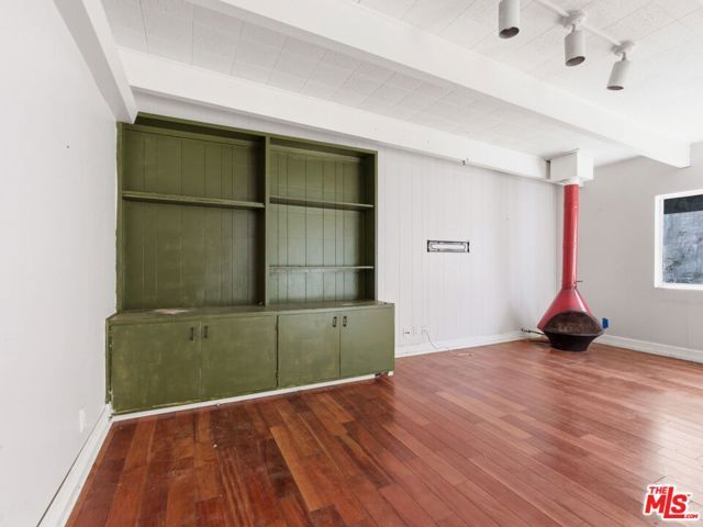 349 Somerset Circle, Thousand Oaks, CA 91360