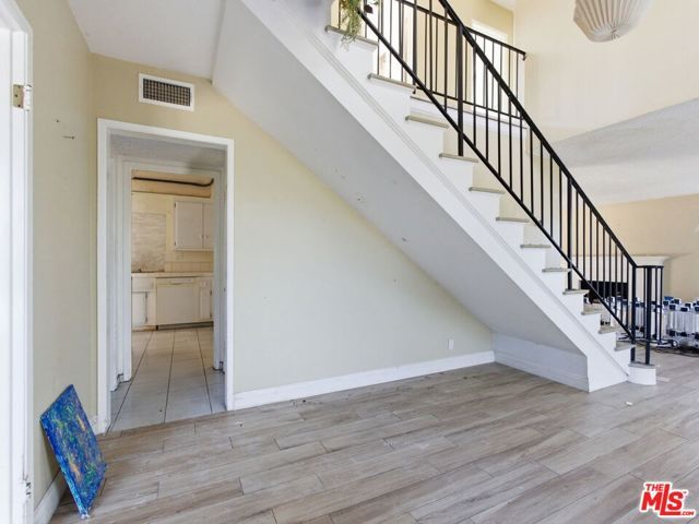 349 Somerset Circle, Thousand Oaks, CA 91360