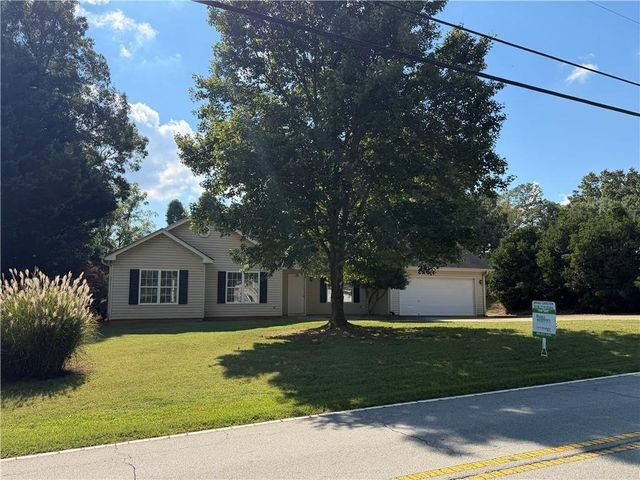 3026 Fork Road, Gainesville, GA 30506