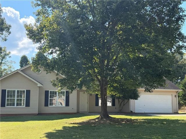 3026 Fork Road, Gainesville, GA 30506