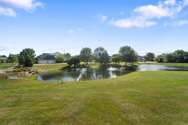 4237 Taylor Harbor W #6, Mount Pleasant, WI 53403