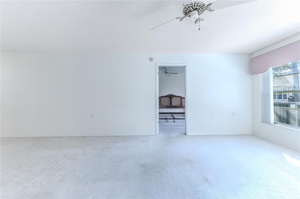 Image 12 of property listing at 3100 APPLEBLOSSOM TRAIL, Spring Hill, FL 34606