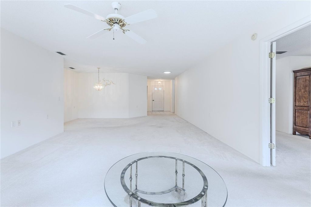 Image 14 of property listing at 3100 APPLEBLOSSOM TRAIL, Spring Hill, FL 34606