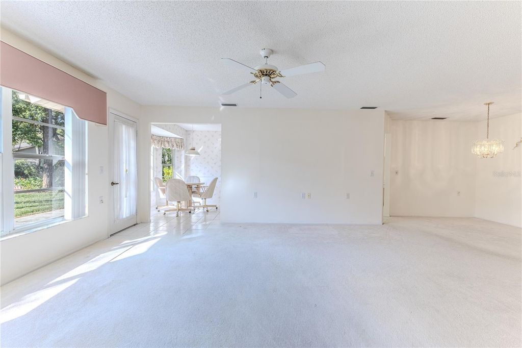 Image 15 of property listing at 3100 APPLEBLOSSOM TRAIL, Spring Hill, FL 34606