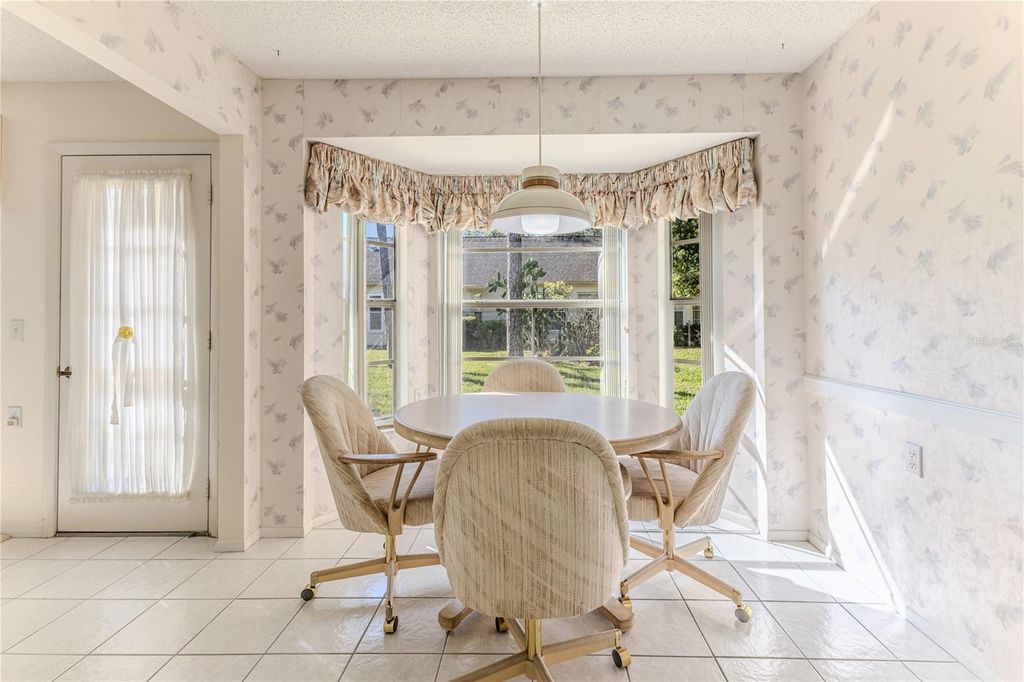 Image 17 of property listing at 3100 APPLEBLOSSOM TRAIL, Spring Hill, FL 34606