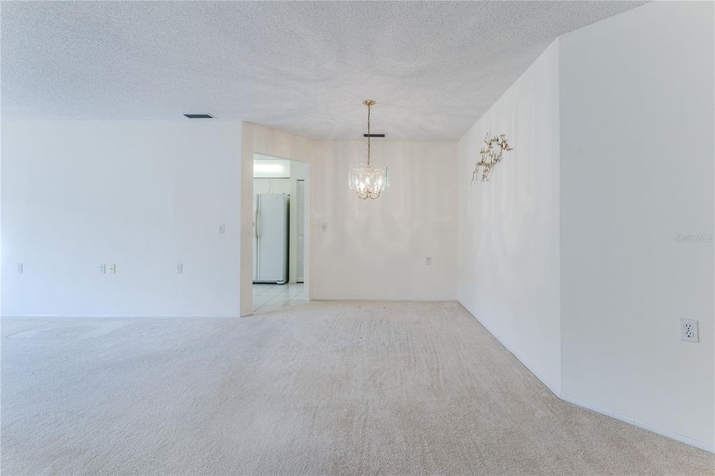 Image 10 of property listing at 3100 APPLEBLOSSOM TRAIL, Spring Hill, FL 34606