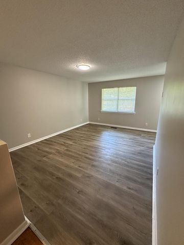 4517 Rogers Road, Chattanooga, TN 37411
