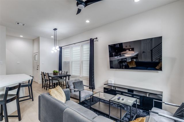 5618 Canal Street, Houston, TX 77011