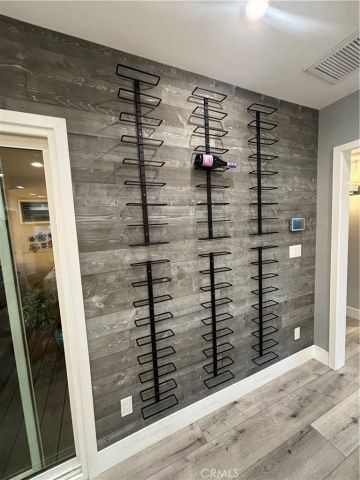 6250 Aura Avenue, Tarzana, CA 91335