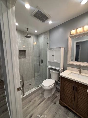 6250 Aura Avenue, Tarzana, CA 91335