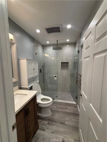 6250 Aura Avenue, Tarzana, CA 91335