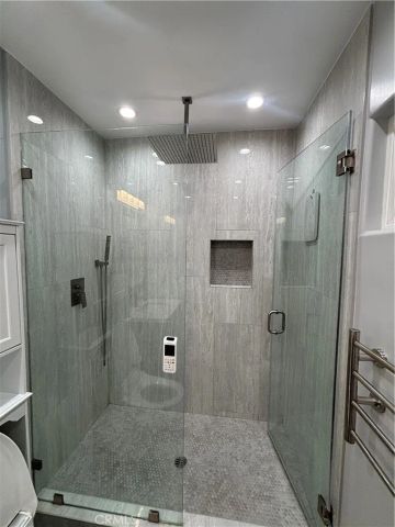 6250 Aura Avenue, Tarzana, CA 91335