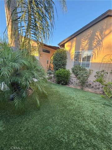 6250 Aura Avenue, Tarzana, CA 91335