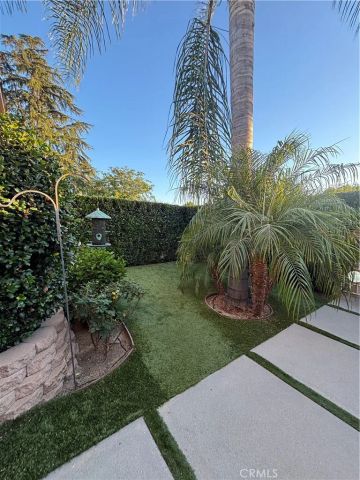 6250 Aura Avenue, Tarzana, CA 91335