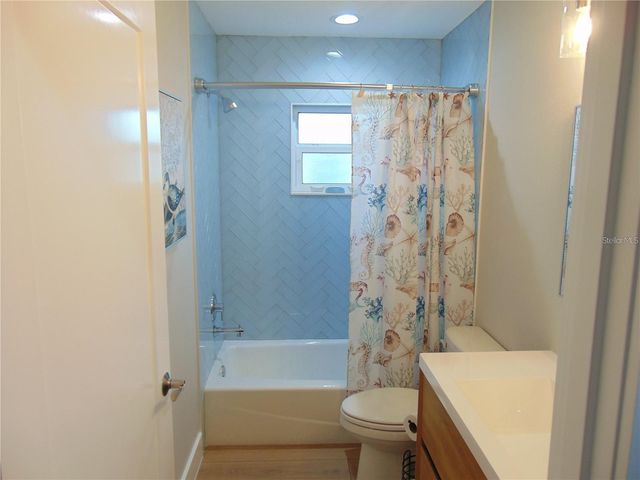 451 TANAGER ROAD, Venice, FL 34293