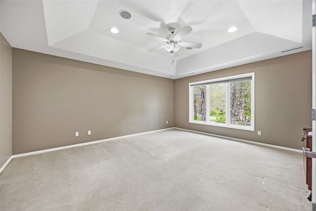4402 Oak Leaf Court NE, Cedar Rapids, IA 52411