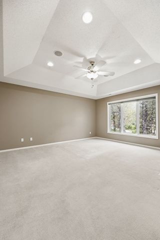 4402 Oak Leaf Court NE, Cedar Rapids, IA 52411