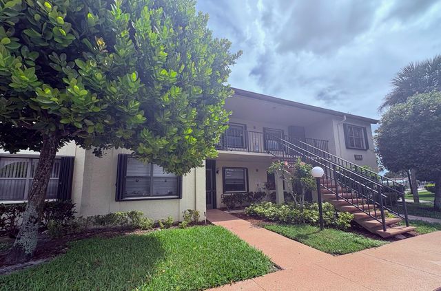 7831 Willow Spring Drive 526, Lake Worth, FL 33467