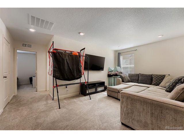 46557 Sunrise Ct, Bennett, CO 80102