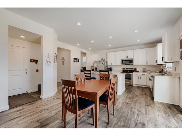 46557 Sunrise Ct, Bennett, CO 80102