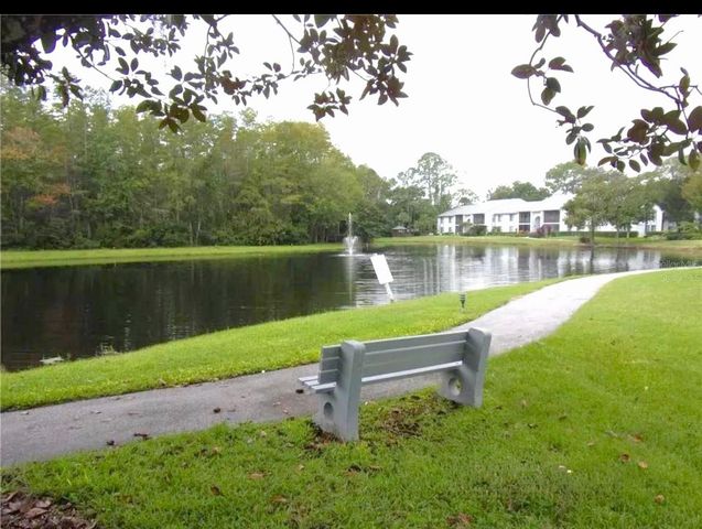 1344 PINE RIDGE CIRCLE E E3, Tarpon Springs, FL 34688