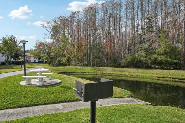 1344 PINE RIDGE CIRCLE E E3, Tarpon Springs, FL 34688