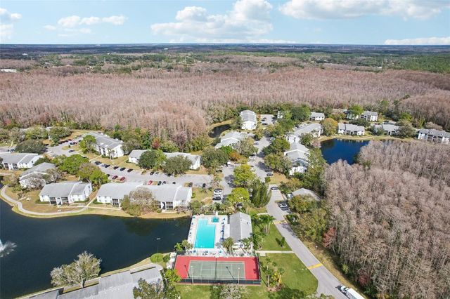 1344 PINE RIDGE CIRCLE E E3, Tarpon Springs, FL 34688