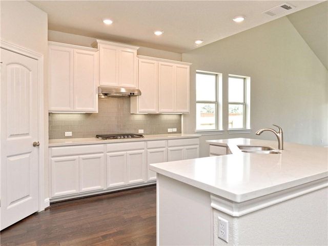 15716 Cinca Terra DR, Austin, TX 78738