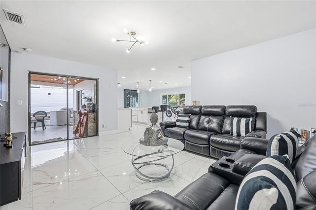 5312 BLACK PINE DRIVE, Tampa, FL 33624