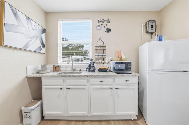 5312 BLACK PINE DRIVE, Tampa, FL 33624