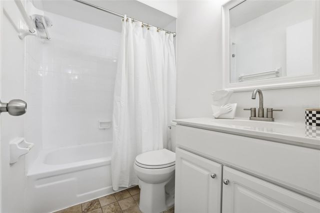 5312 BLACK PINE DRIVE, Tampa, FL 33624