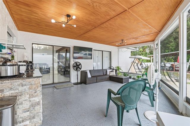 5312 BLACK PINE DRIVE, Tampa, FL 33624