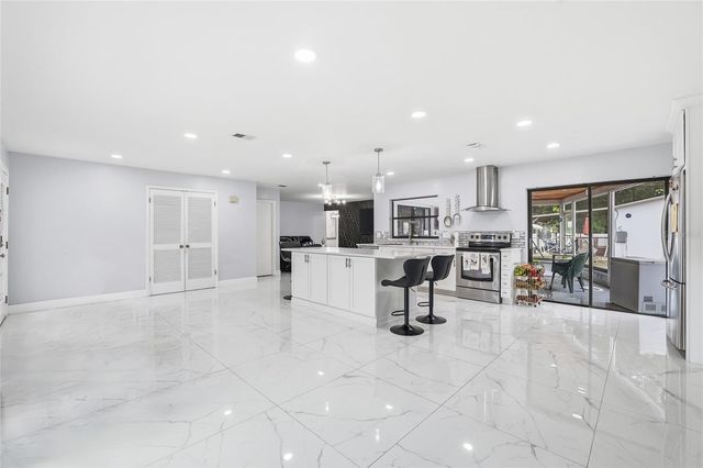 5312 BLACK PINE DRIVE, Tampa, FL 33624