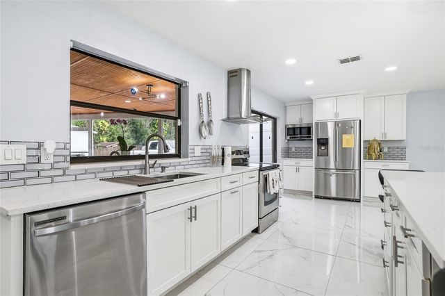 5312 BLACK PINE DRIVE, Tampa, FL 33624