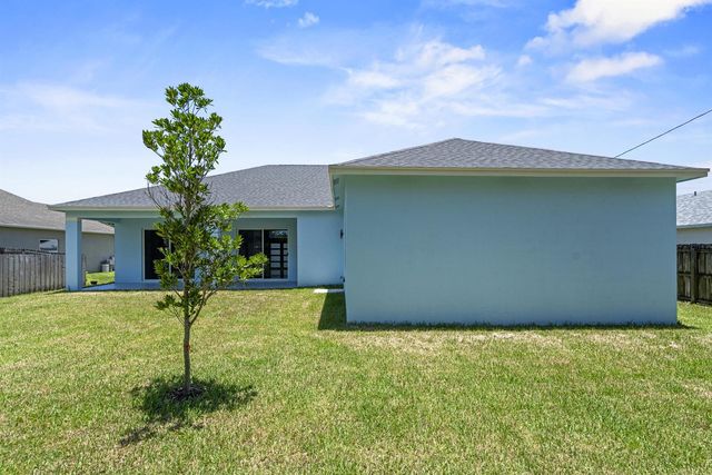 3257 SE West Snow Road, Port St. Lucie, FL 34984