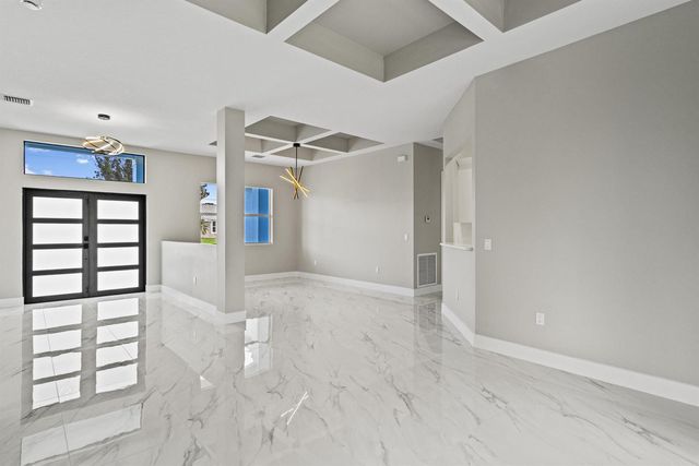 3257 SE West Snow Road, Port St. Lucie, FL 34984