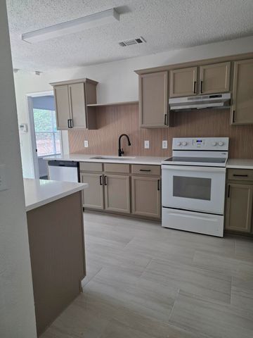 5049 Urban Avenue, Dallas, TX 75227