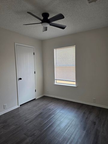 5049 Urban Avenue, Dallas, TX 75227