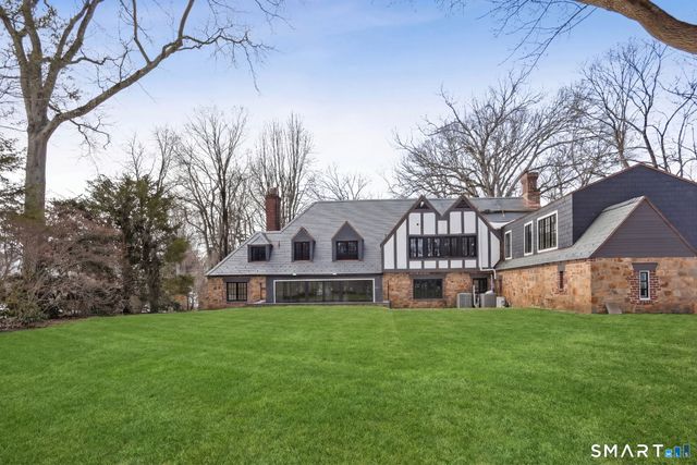 1085 Ridge Road, Hamden, CT 06517