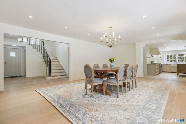 1085 Ridge Road, Hamden, CT 06517