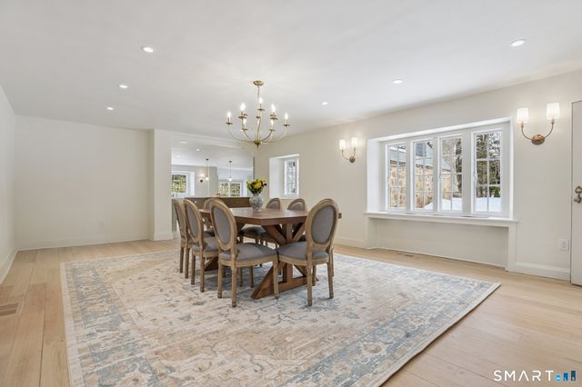 1085 Ridge Road, Hamden, CT 06517