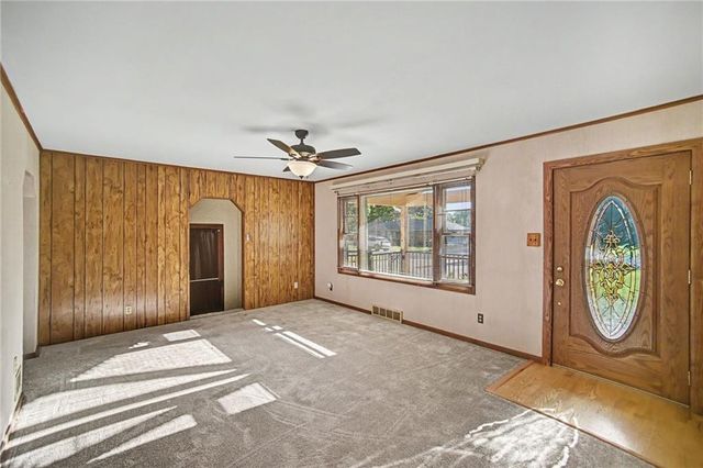 1300 Broadway Street, Independence, MO 64050