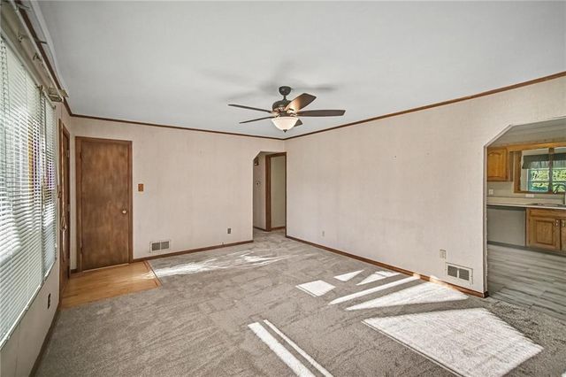 1300 Broadway Street, Independence, MO 64050