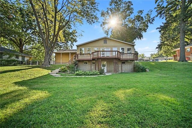 1300 Broadway Street, Independence, MO 64050