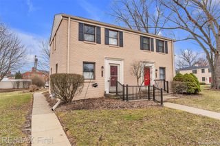 1974 Graefield Road, Birmingham, MI 48009